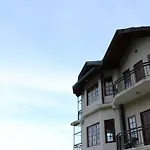 Glenfalls Rest Hotel *