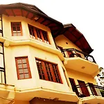 Hotel Glenfalls Rest