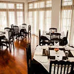 Sanctuary Hills Resort 3*