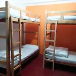 Yoho Step On Budget Hostel