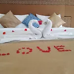 Rest Master Luxury Holiday Bunglaw