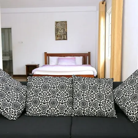 Guest house Medalin 2*
