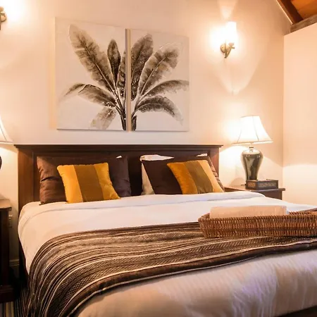 Hotel Little England By Celeste Nuwara Eliya