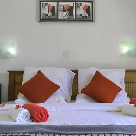 The Royal Terrace Bed & Breakfast