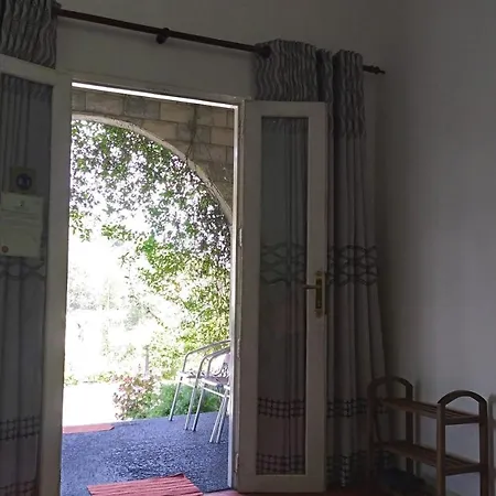 The Royal Terrace Bed & Breakfast