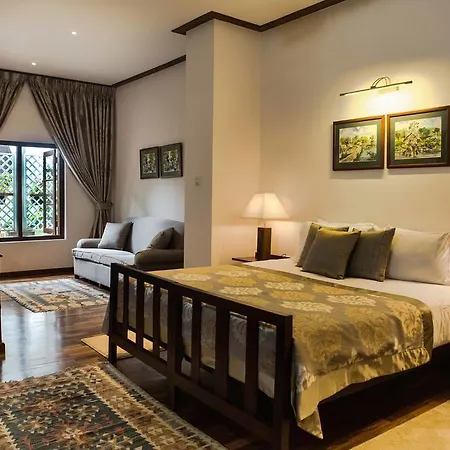 Stafford Bungalow - Exclusive Luxury Within A Private Tea Estate Villa *