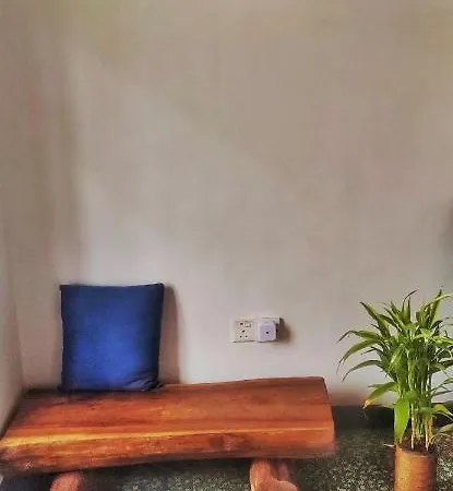 Rc Awkward Guest house Nuwara Eliya