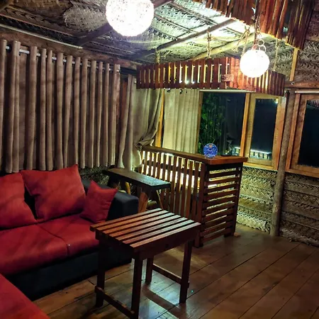 La Luna Lodge