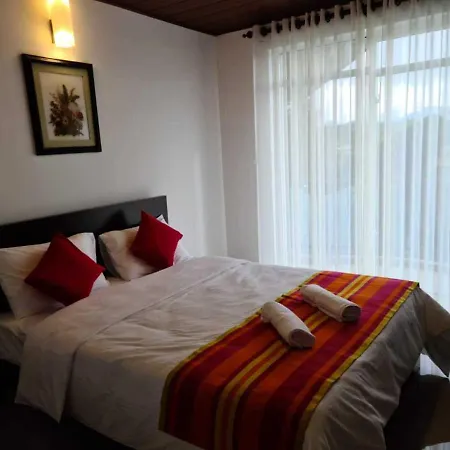 Infinity Luxury * Nuwara Eliya