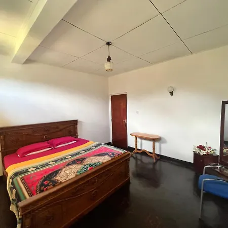 Holiday Homestay Nuwara Eliya