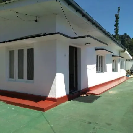 Amazing 4 Bedroom/bathroom House With Free Parking * Nuwara Eliya