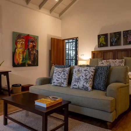 Villa Stafford Bungalow - Exclusive Luxury Within A Private Tea Estate