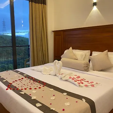 Rich Nuwara Eliya