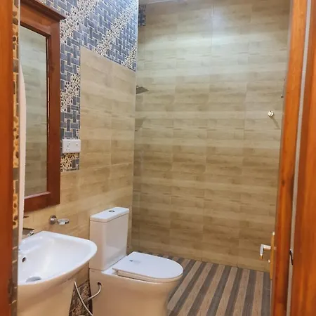 Hotel Rich 3*