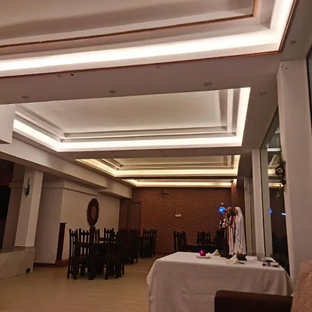 Rich Hotel 3*