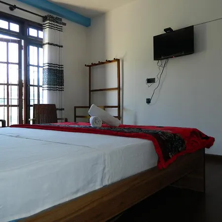 Last Chance Holiday Guest house *
