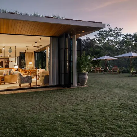 Stafford Bungalow - Exclusive Luxury Within A Private Tea Estate Villa