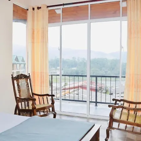 Homestay Channa *