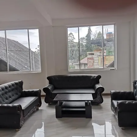 Traveler's Choice Guest house *