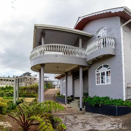 Grand Trillium Homestay Nuwara Eliya