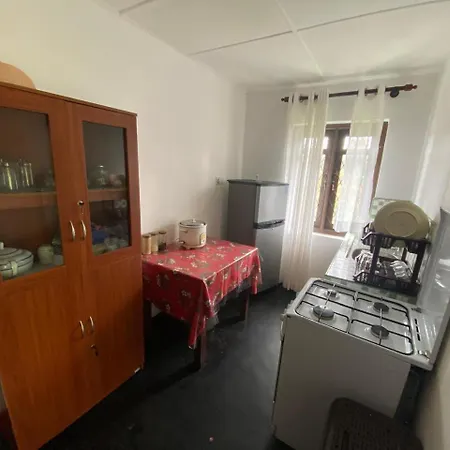 Rose Apartment
