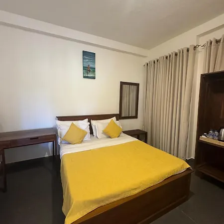 By Country Club * Nuwara Eliya