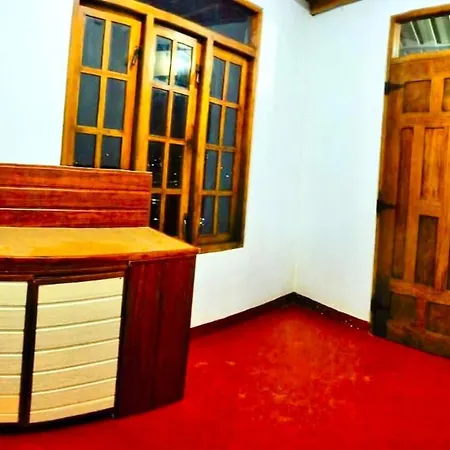 Uv Red * Nuwara Eliya