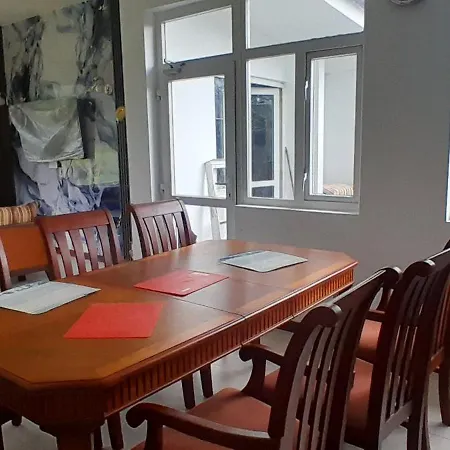 Guest house Golf *