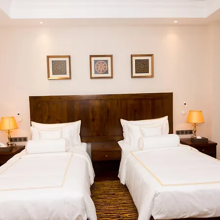 The Golden Ridge 5* Nuwara Eliya