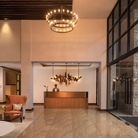 The Golden Ridge Hotel 5*
