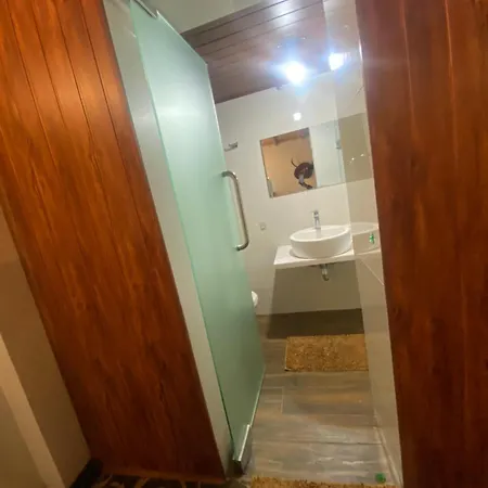 Peak View Hotel