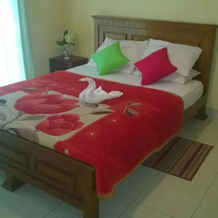 Guest house Kingsbury Lake Nuwara Eliya