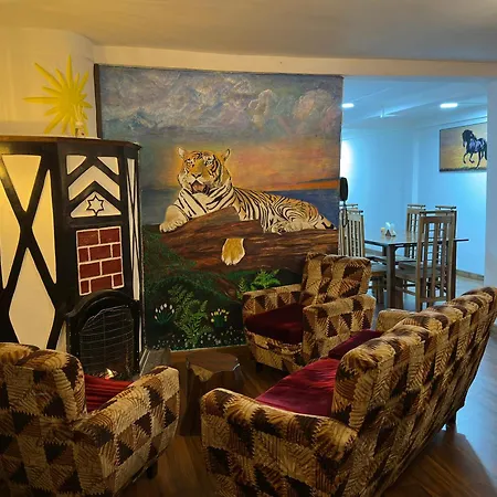 The Woodside Manor Homestay Nuwara Eliya