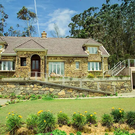 Hotel Little England By Celeste 4*