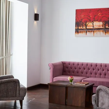 Hotel Galway Heights Nuwara Eliya