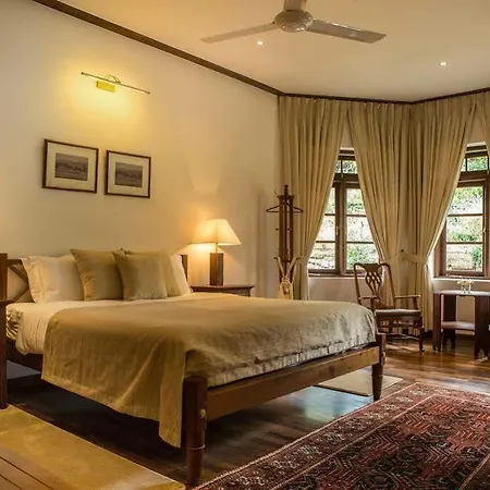 Stafford Bungalow - Exclusive Luxury Within A Private Tea Estate