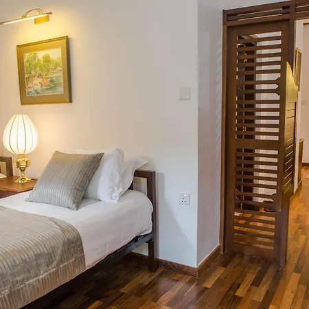 Stafford Bungalow - Exclusive Luxury Within A Private Tea Estate Villa Nuwara Eliya