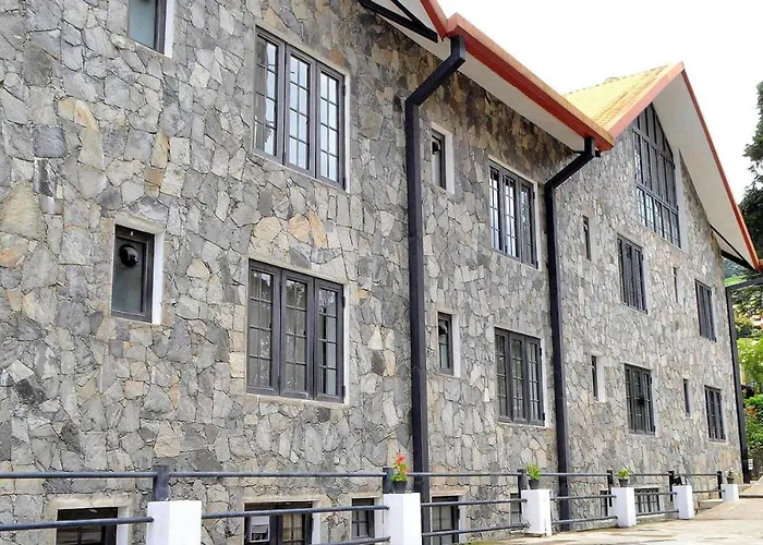 Daffodils Hotel