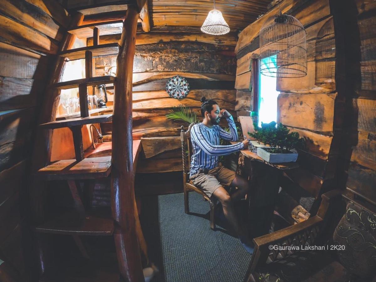 Redwood Hollow Cabins Chalet