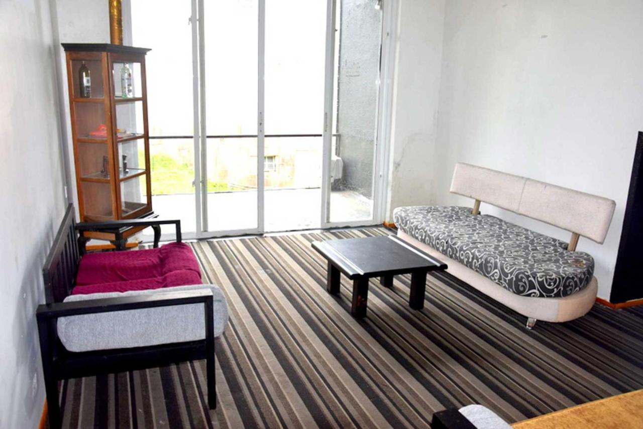 H2o Lakeside Hotel *