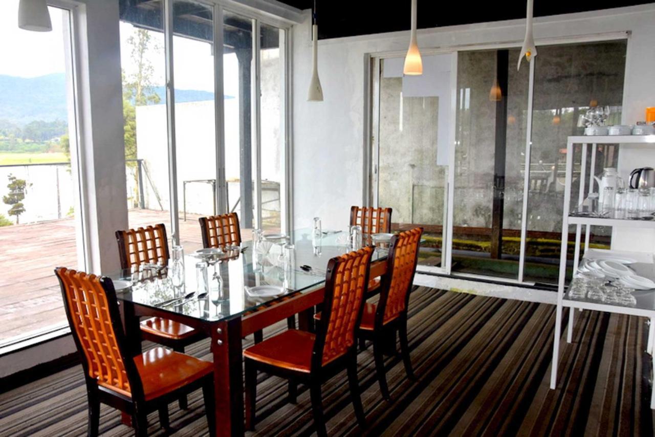 Hotel H2o Lakeside *