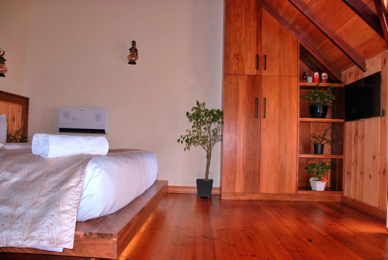 San Francesco * Nuwara Eliya