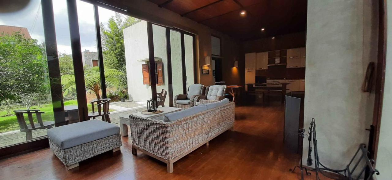 Oasis Bungalow -