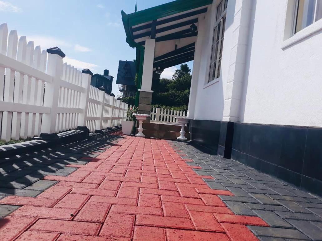 Hotel White Vintage Bunglow Nuwara Eliya
