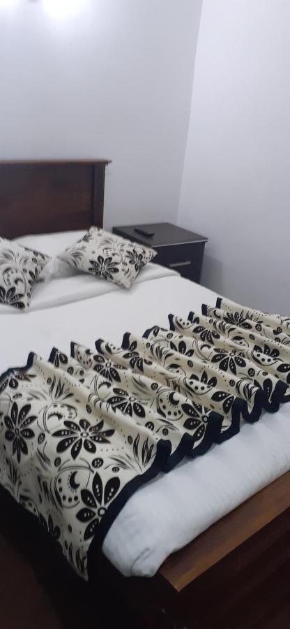 Bed & Breakfast Happy Inn Nuwara Eliya
