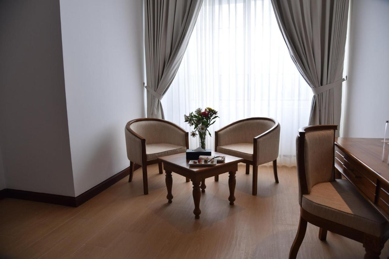 Araliya Red - Budget Friendly Hotel- Where Find Stunning 360 Panoramic View Of Hotel Nuwara Eliya