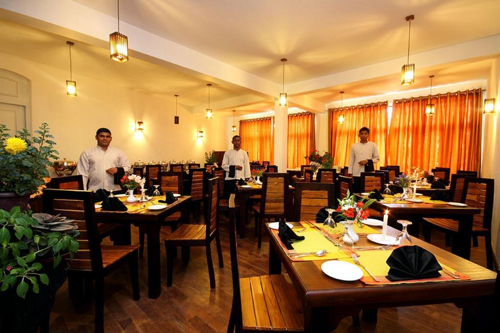Hotel Glenfall Reach Nuwara Eliya
