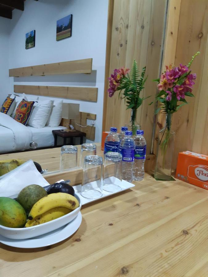 Dutch * Nuwara Eliya