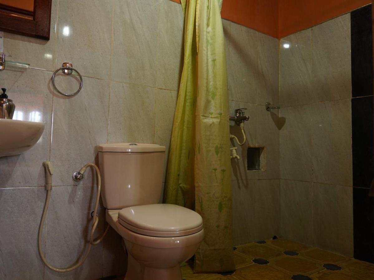 Redwood Homestay Nuwara Eliya