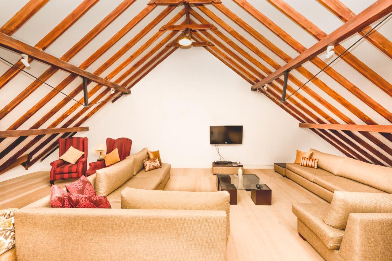 Tudor Barn - Little England * Nuwara Eliya
